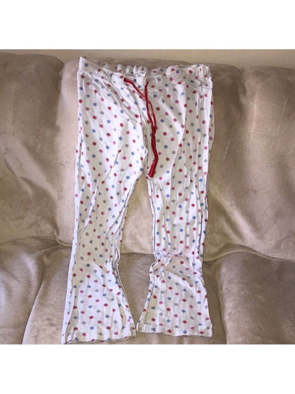 Old navy SP grey with multi colored snowflake ❄️ sleep pants